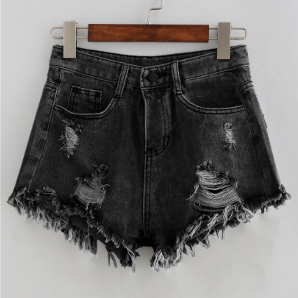 Bleach Wash Distress Denim Shorts